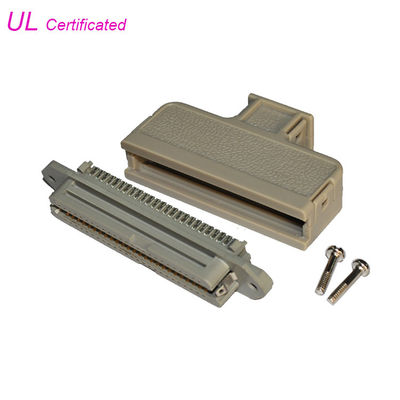 180°Plastic カバーによって証明される UL が付いている TYCO 50 Pin の容器の Centronic のはんだのコネクター